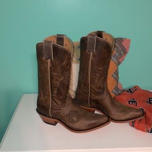 Auburn Cowgirl Boots